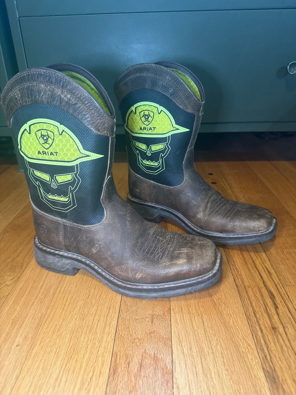 Ariat WorkHog XT VentTEK Boots Youth USA 4.5